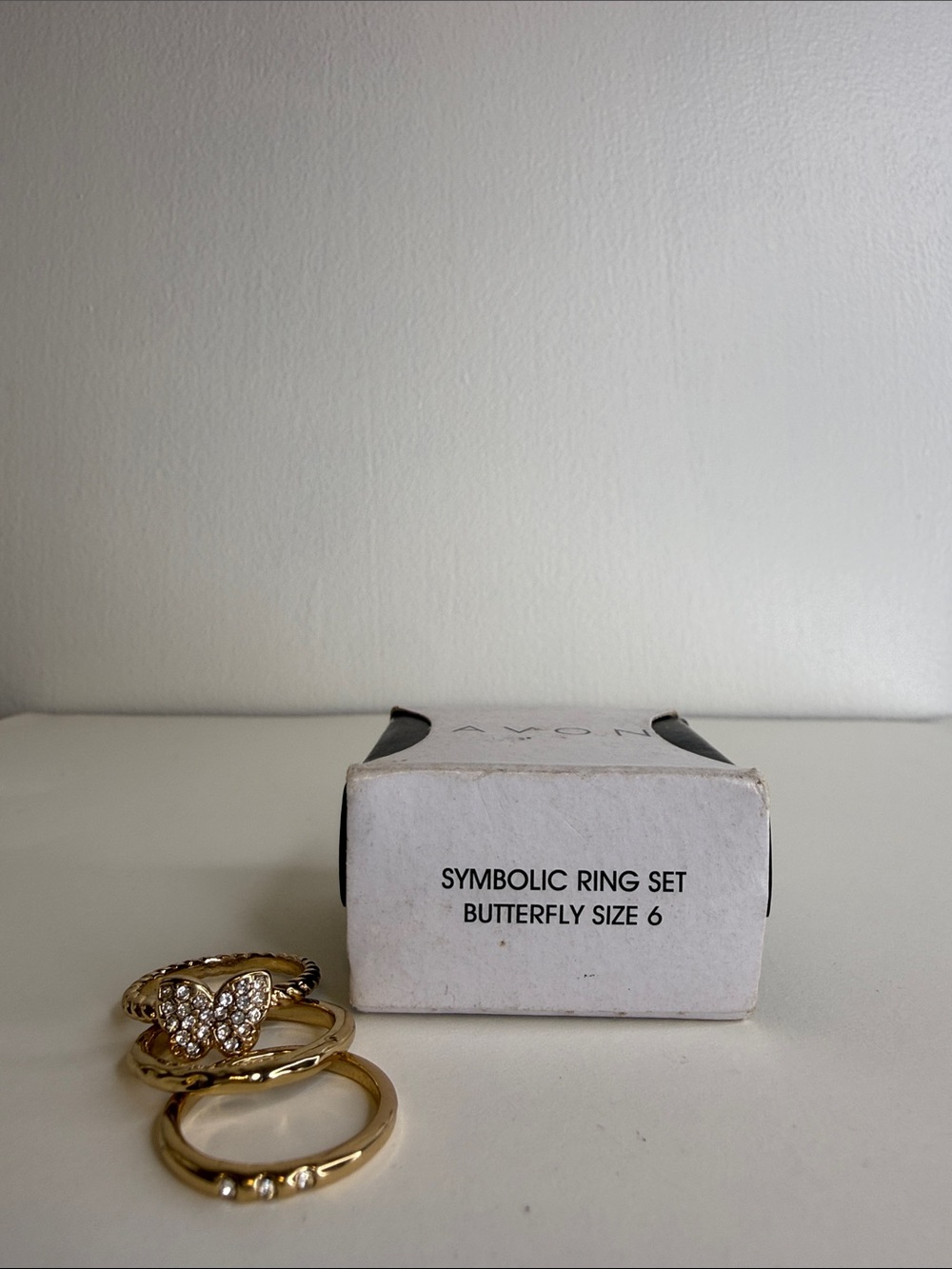 Avon Symbolic Ring Set Butterfly Size 6